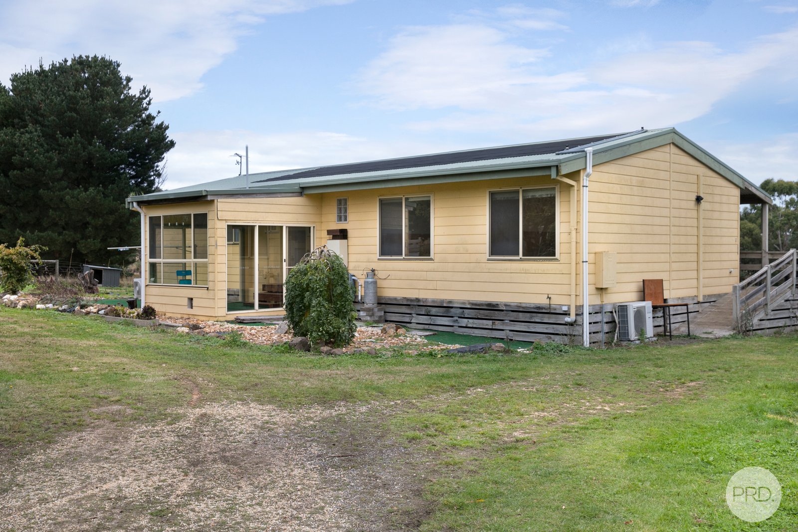 94 Stones Road DEREEL 19