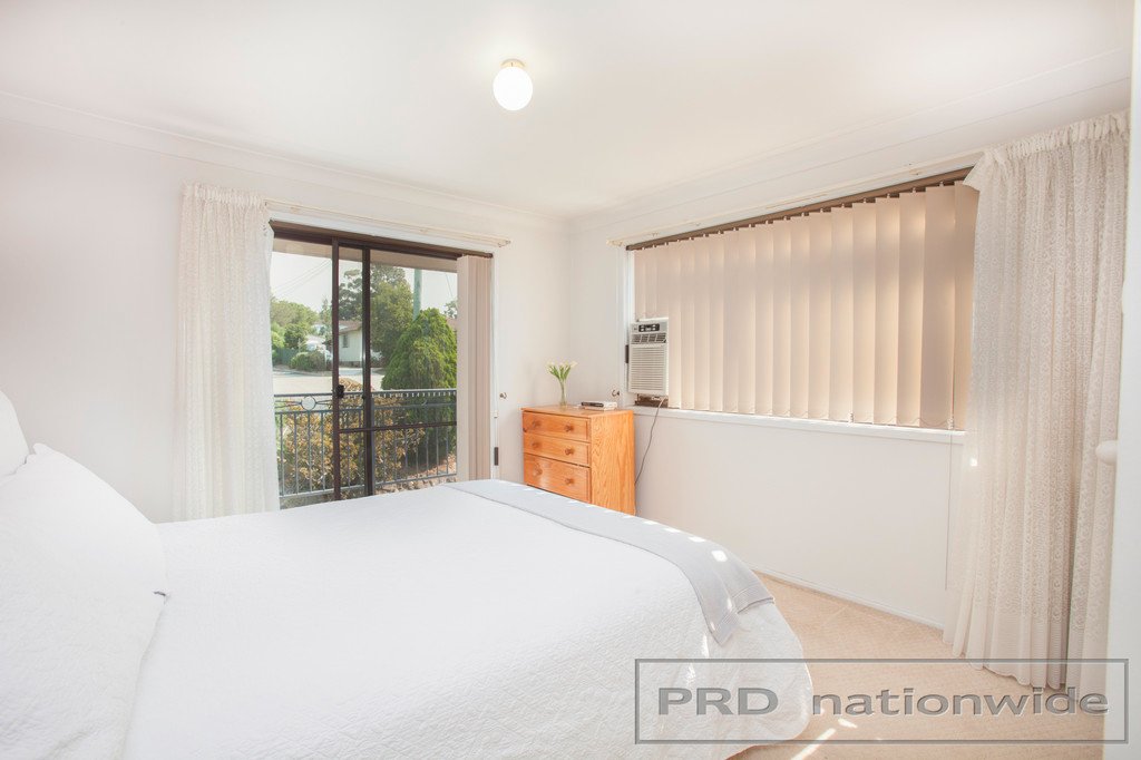 94 Thompson Street EAST MAITLAND 14