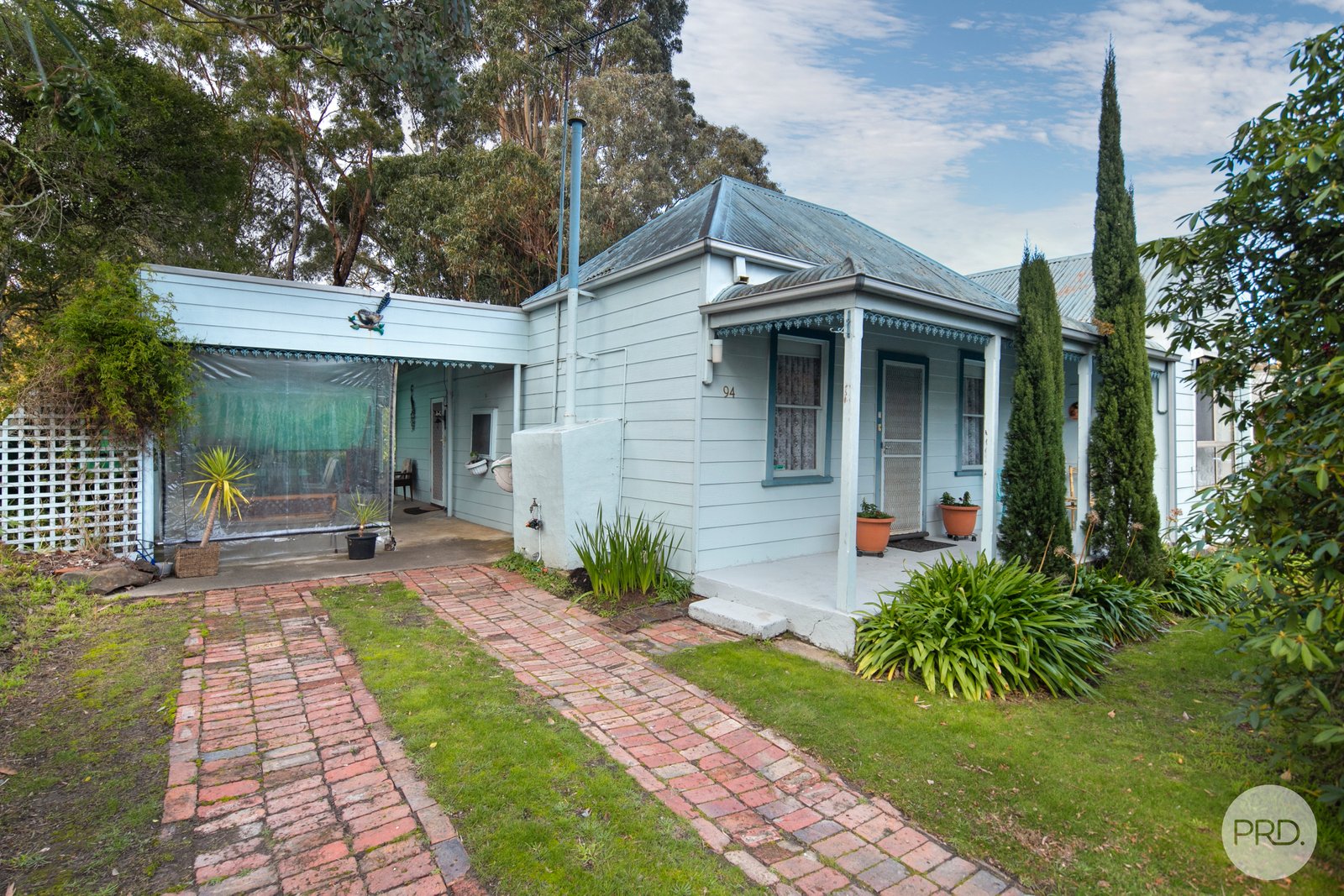 94 Water Street BROWN HILL 8