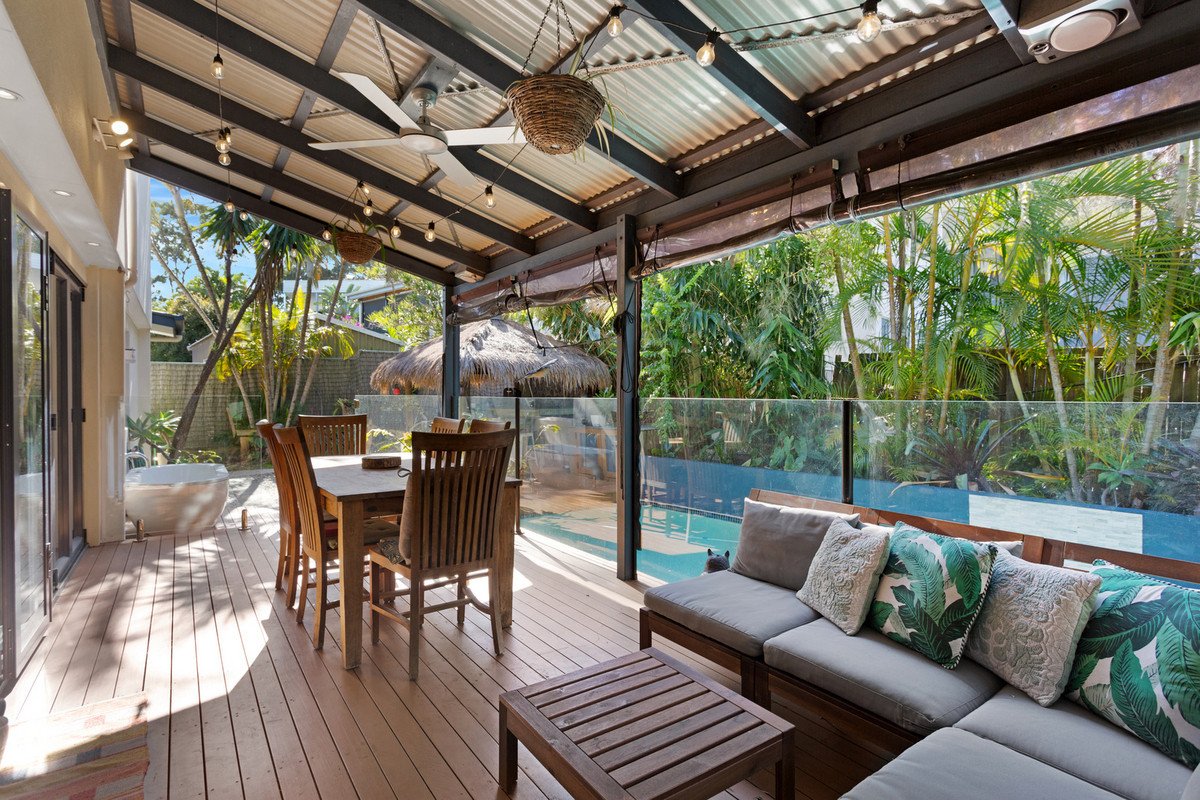 94 West Burleigh Road BURLEIGH HEADS 3
