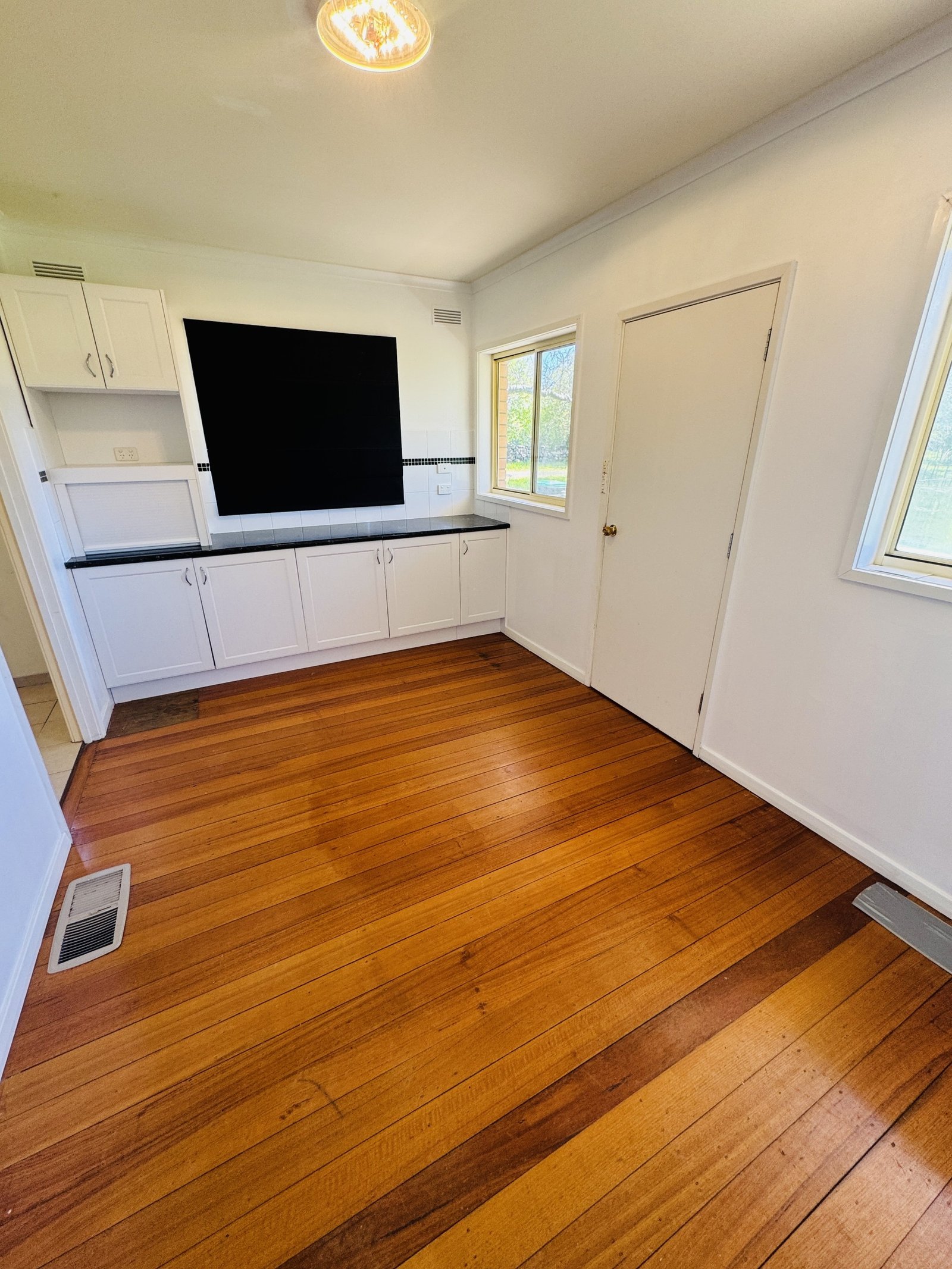 Real Estate and Property in 940 Kyneton-Metcalfe Road , Greenhill, VIC