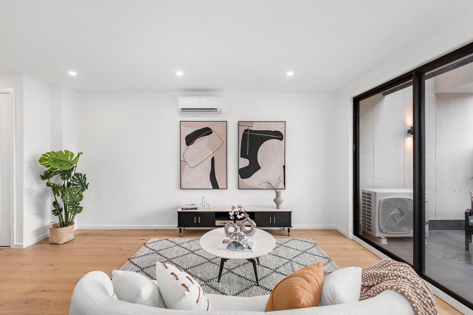 Gallery: 9/406 Burwood Highway