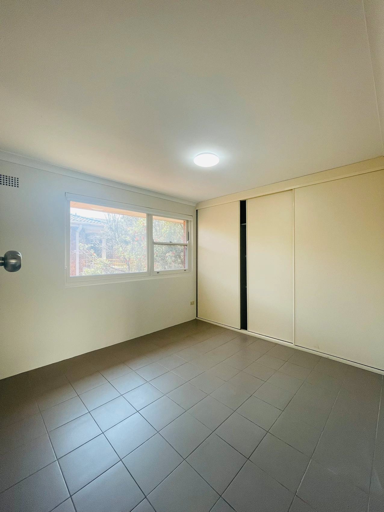 9/43 The Avenue HURSTVILLE 6