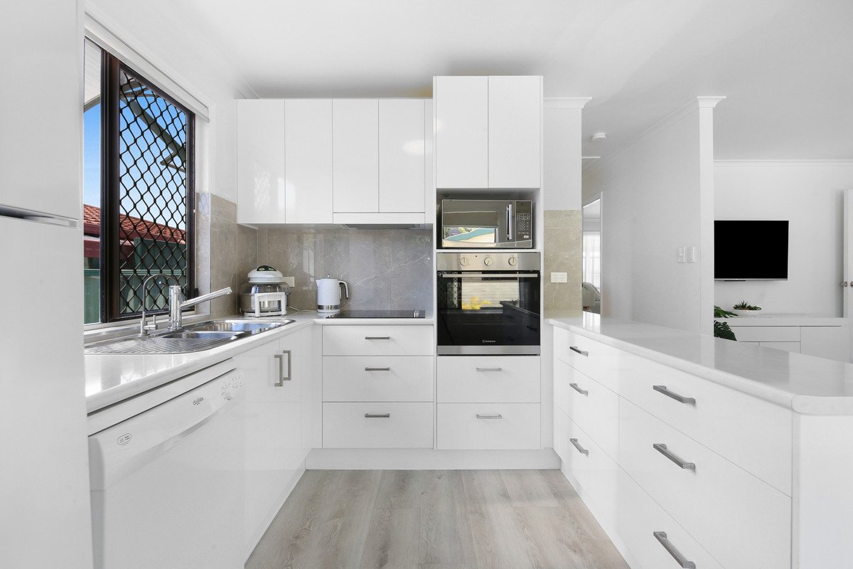 94/3 Township Drive Burleigh Heads 5