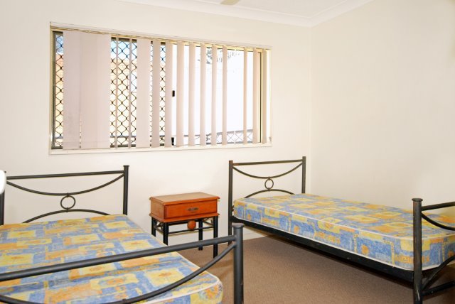 9/437 Golden Four Drive TUGUN 5