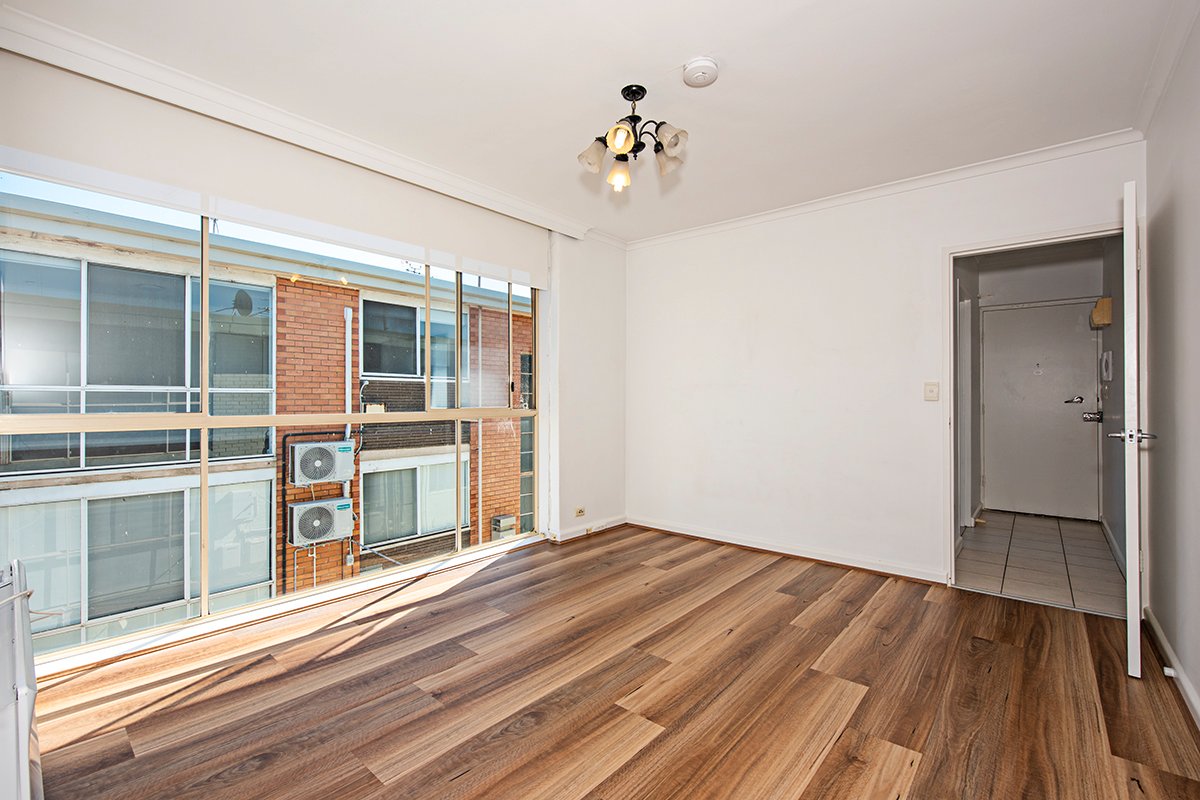 Gallery: 9/43C Chapel Street
