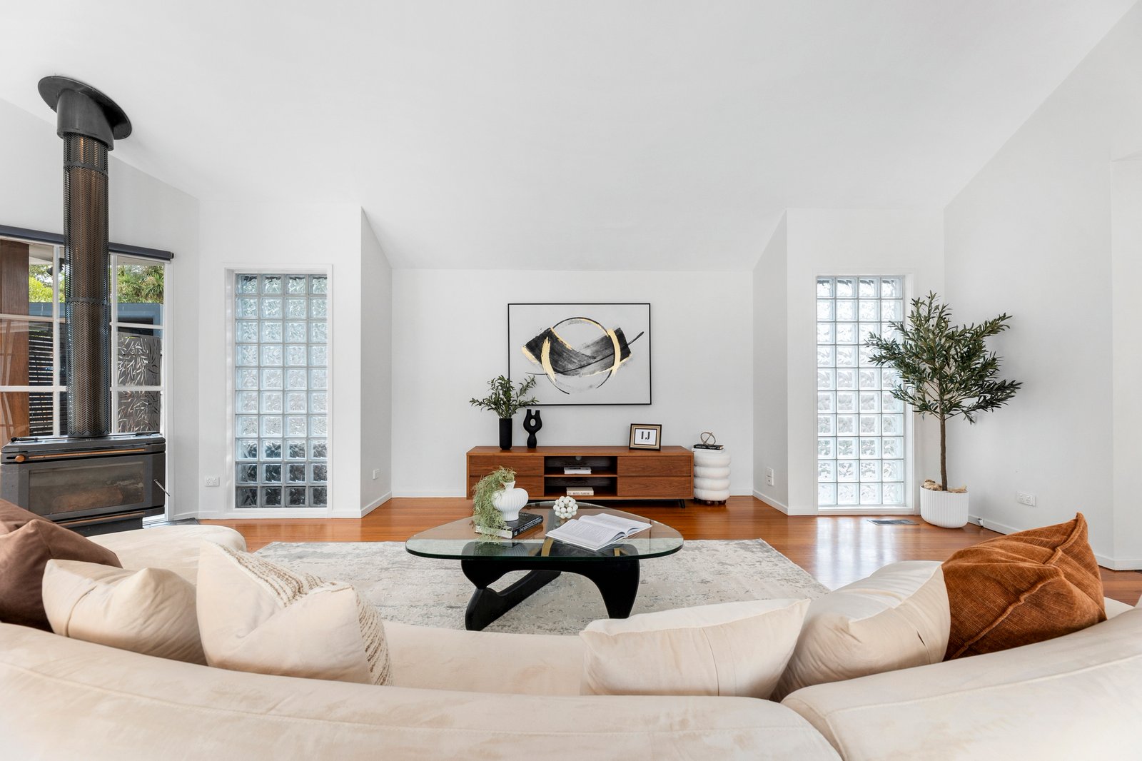 Gallery: 944 Waverley Road