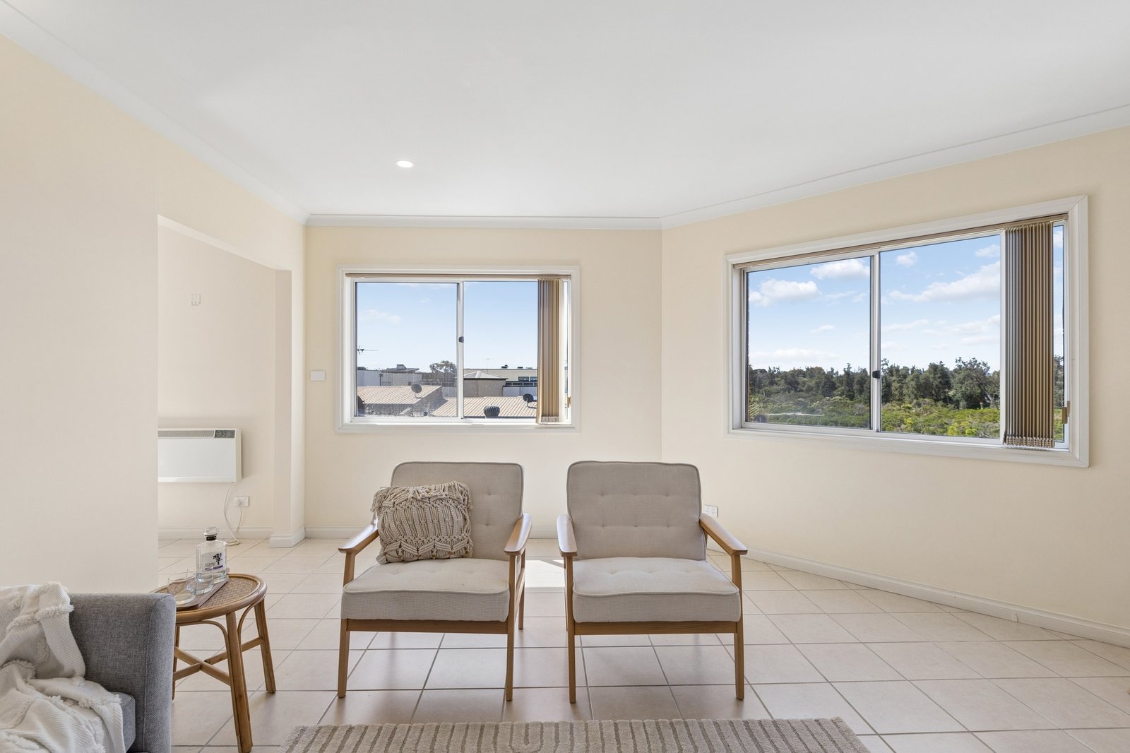 Gallery: 9/46-47 Nepean Highway