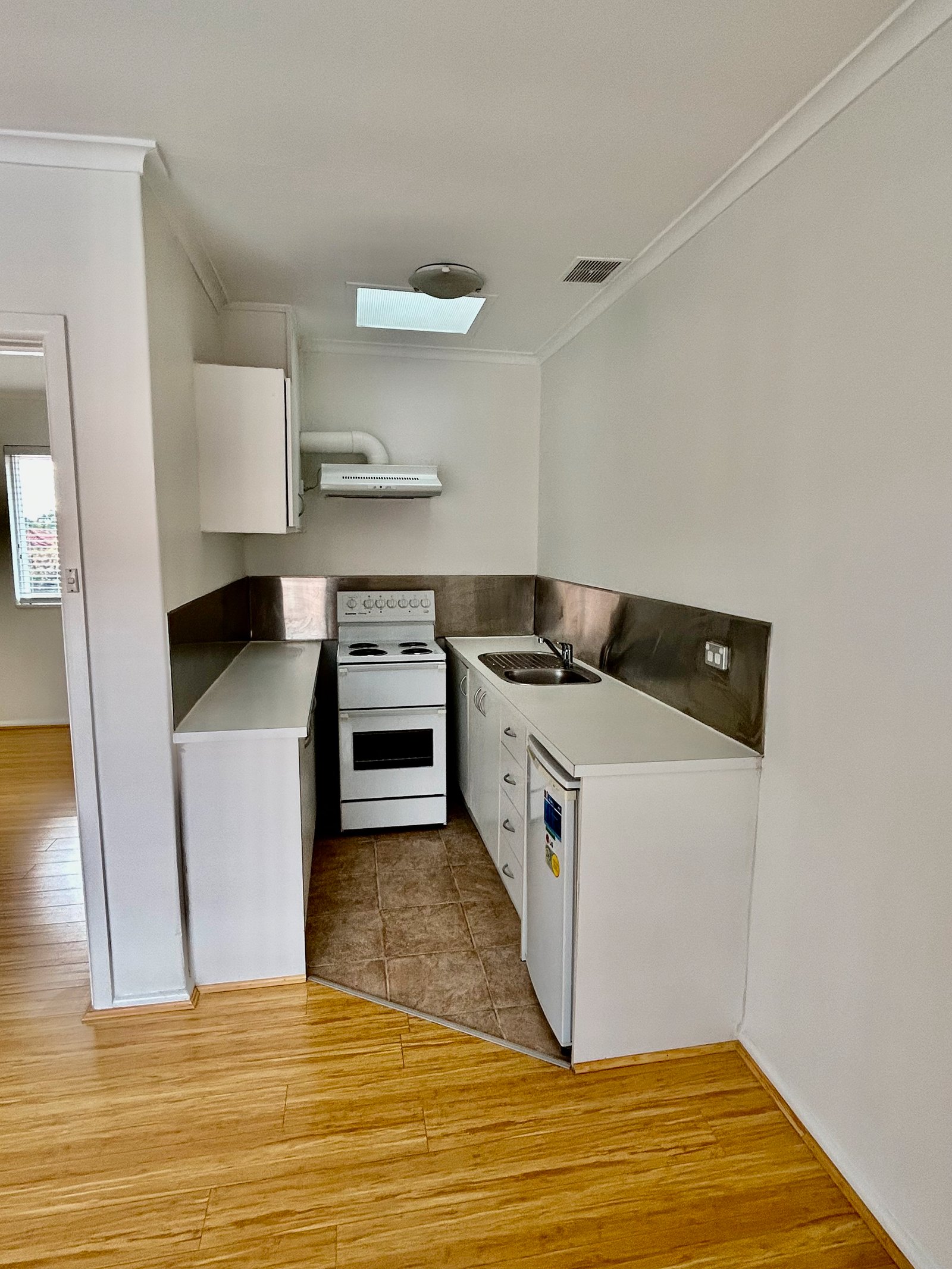 Gallery: 9/46 Rosanna Street