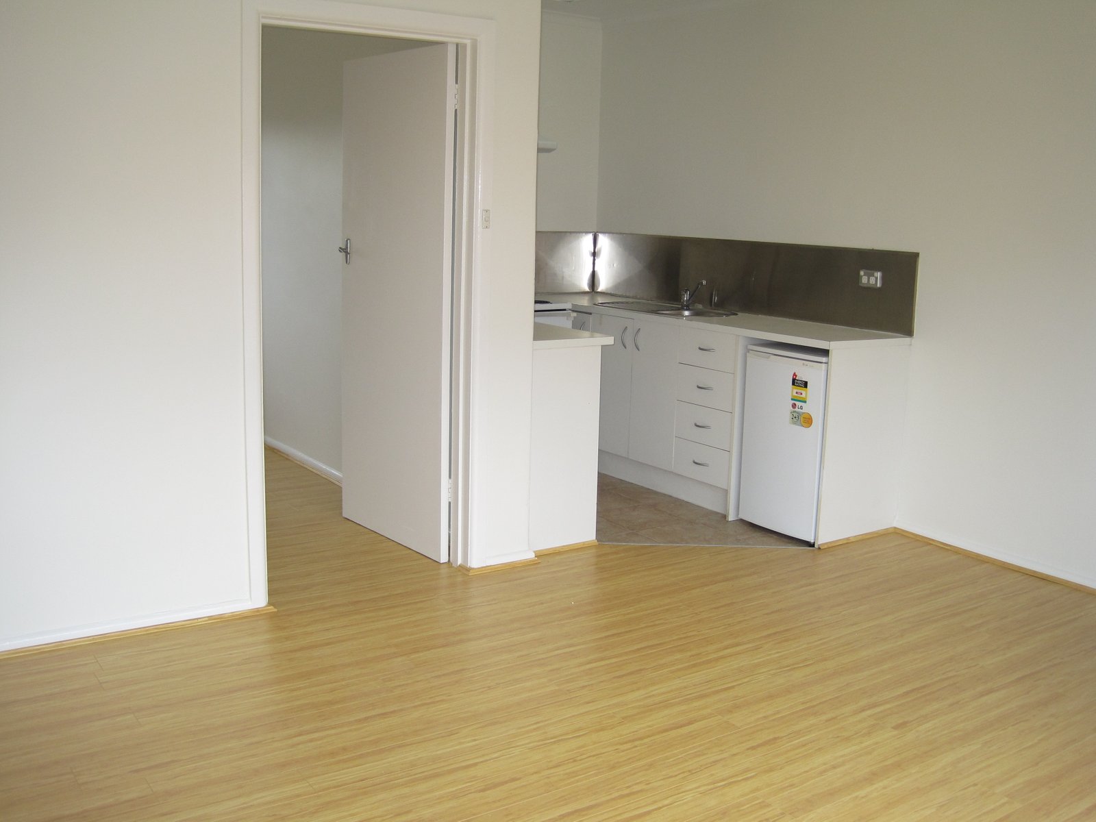 Gallery: 9/46 Rosanna Street