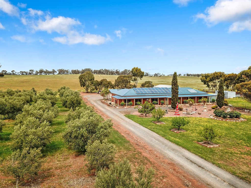 949 Wimmera Highway MARONG 3
