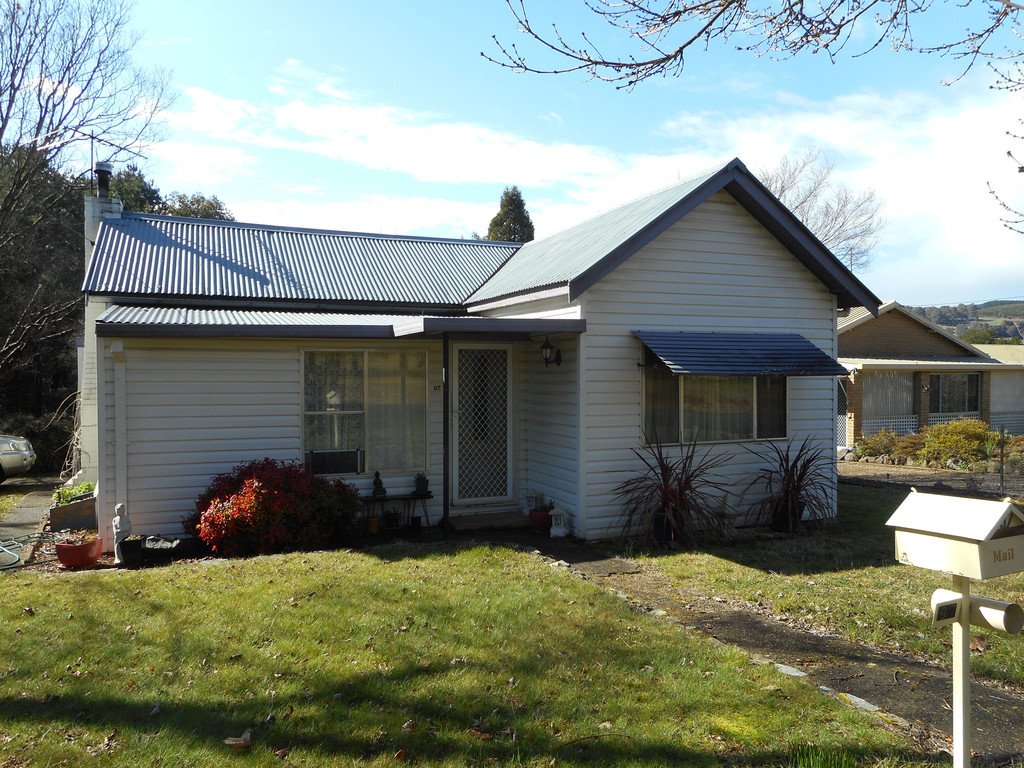 95-97 Mill Road BATLOW 1