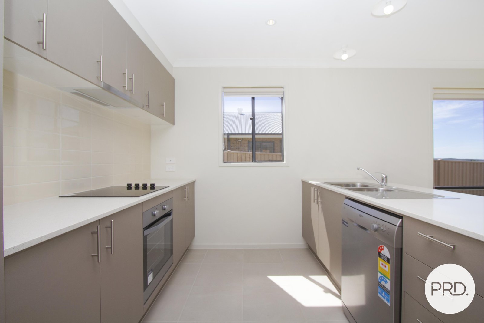 95 Ascot Gardens Drive DELACOMBE 7