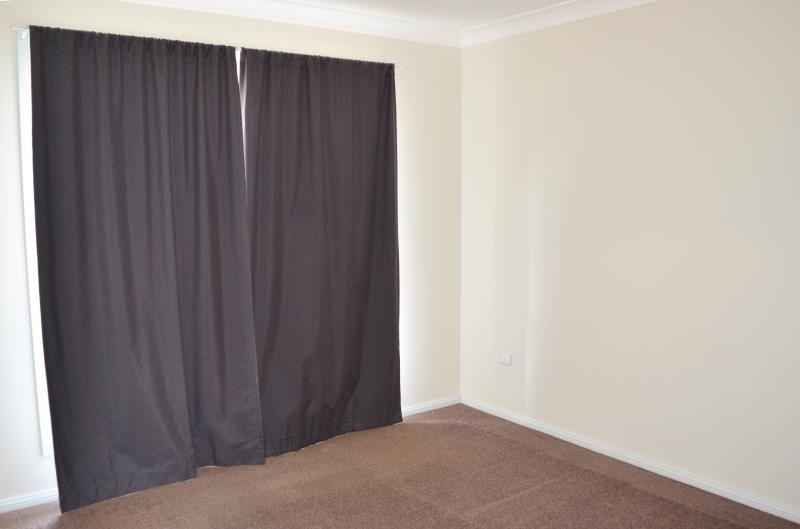 95 Atherton Crescent TATTON 6