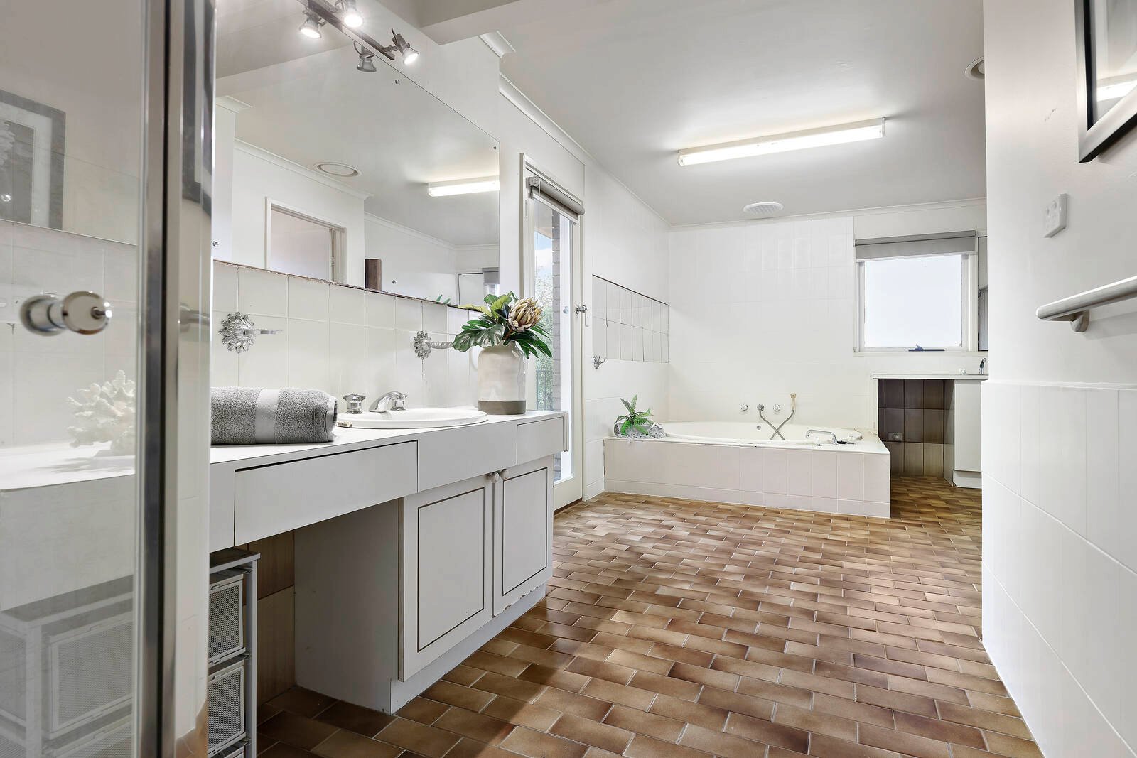 Real Estate and Property in 95 Belford Road, Kew East, VIC