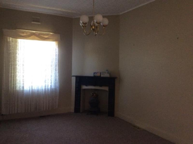 95 Denne Street TAMWORTH 3