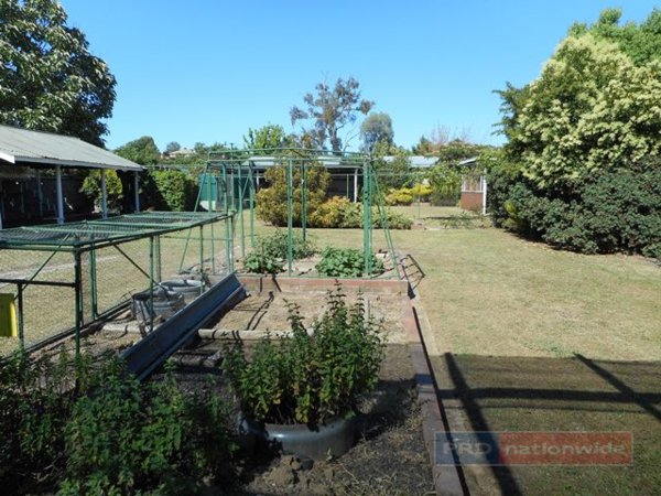 95 Fitzroy Street TUMUT 7