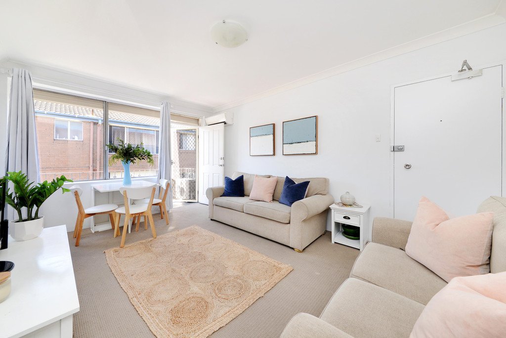 9/5 Flack Avenue HILLSDALE 1