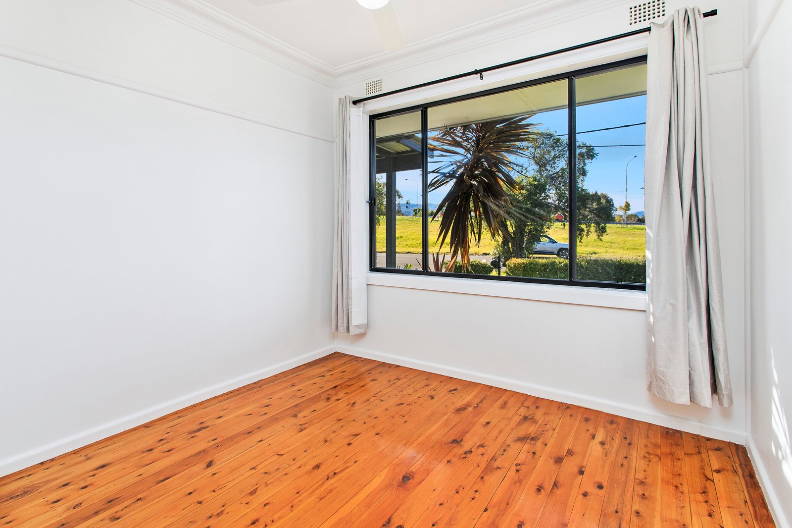 95 Fowlers Road DAPTO 7