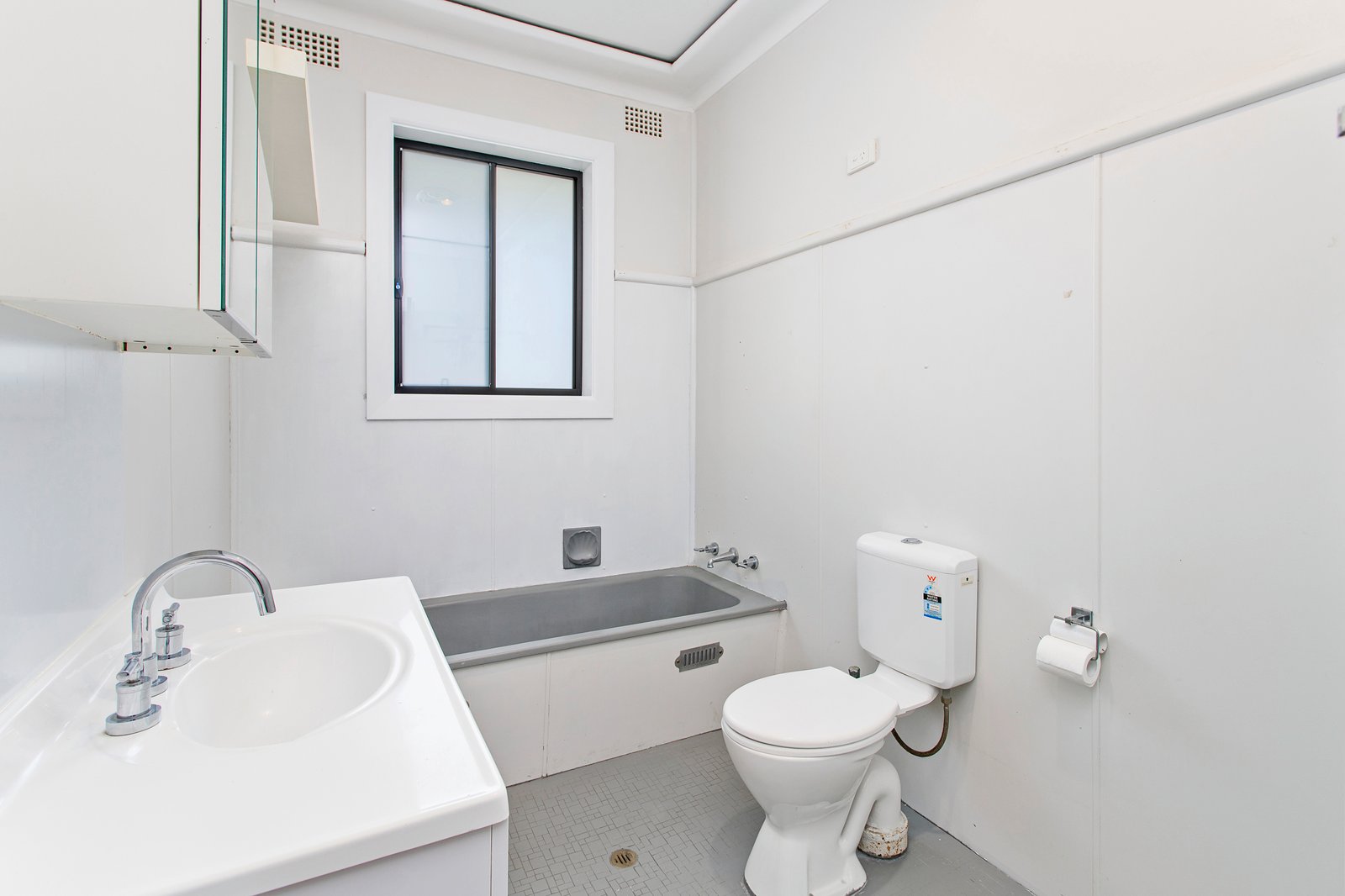 95 Fowlers Road DAPTO 4