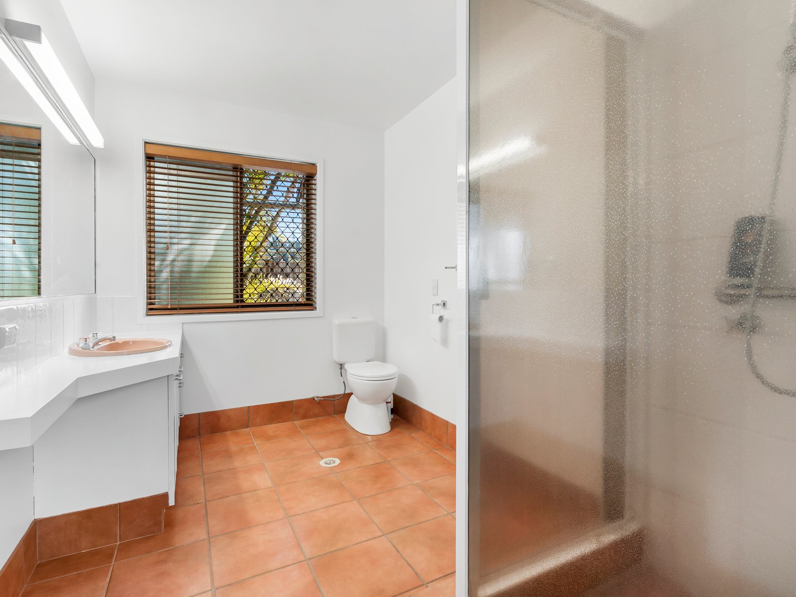 95 Guineas Creek Road ELANORA 11