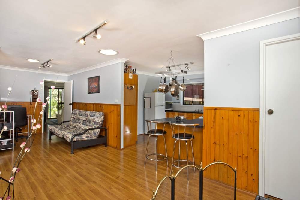 95 High Street WALLALONG 10