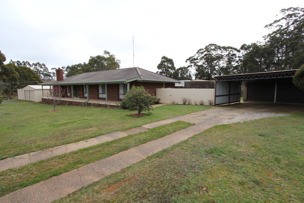 95 McPhans Road MOLLONGGHIP 15