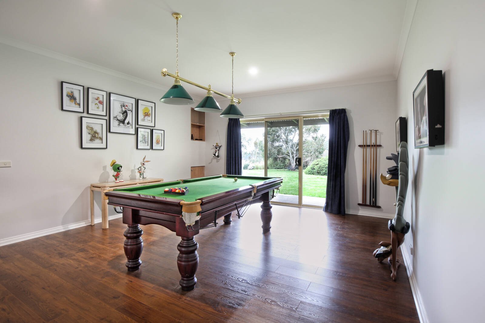 Real Estate and Property in 95 Muntzs Road, Woodend, VIC