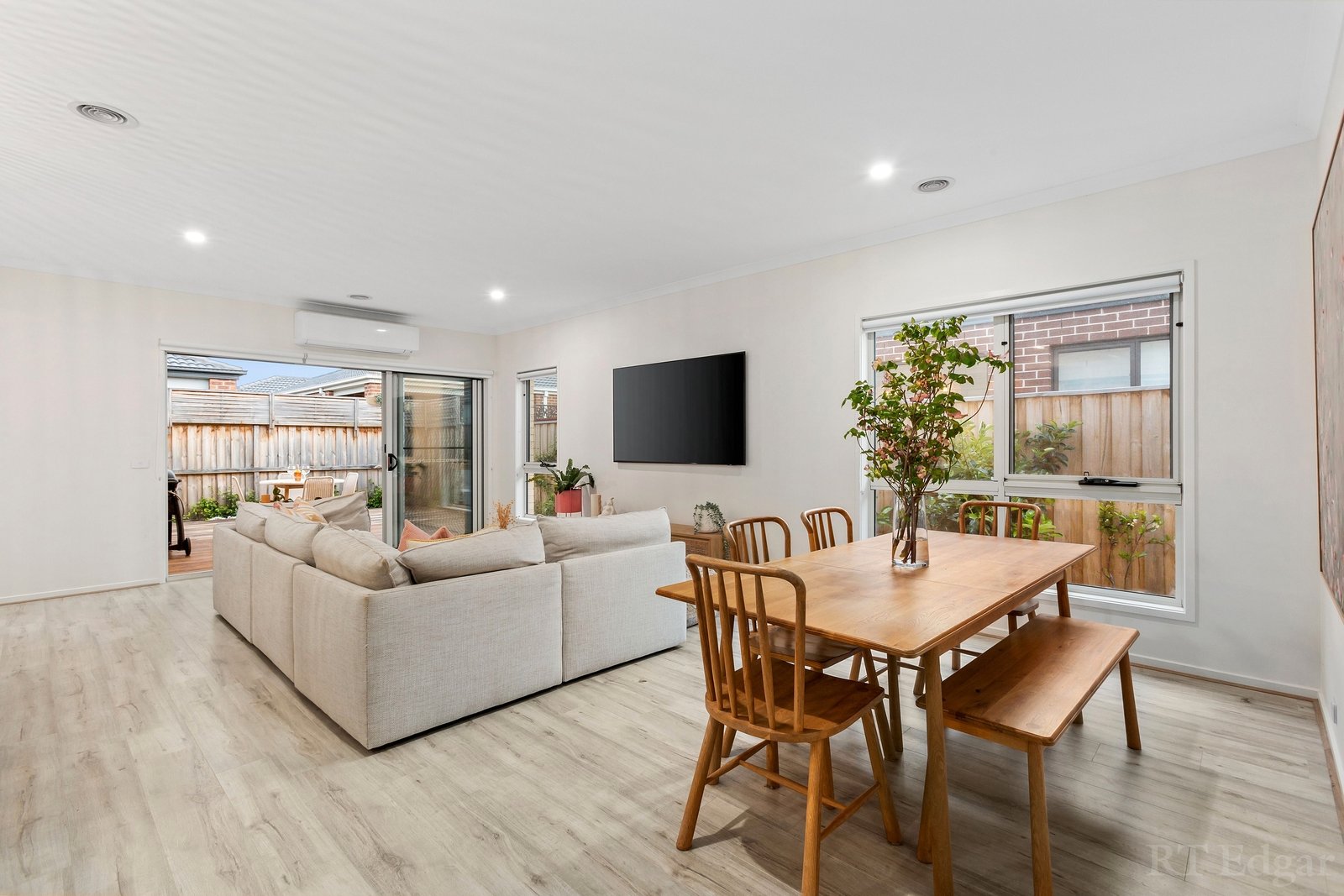 Real Estate and Property in 95 Naturaliste Way, Armstrong Creek, VIC