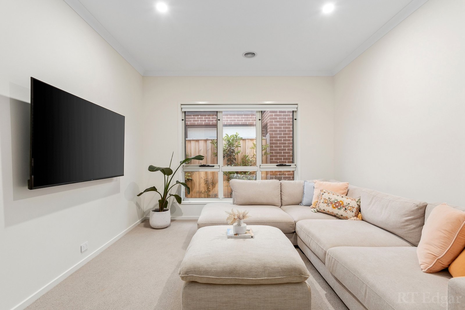 Real Estate and Property in 95 Naturaliste Way, Armstrong Creek, VIC