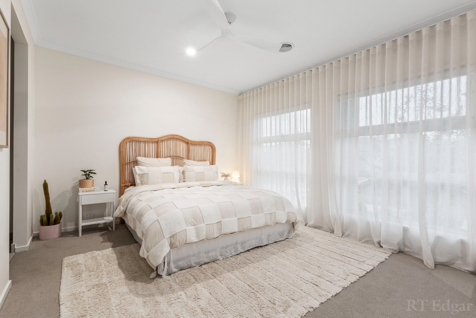 Real Estate and Property in 95 Naturaliste Way, Armstrong Creek, VIC