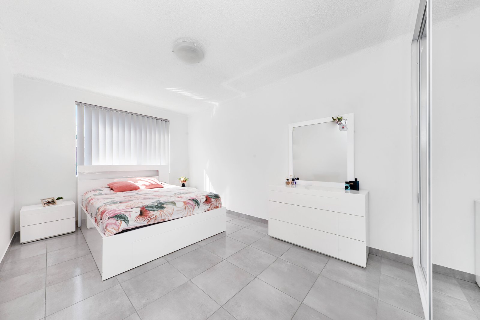 9/5 Nilson Ave  HILLSDALE 5