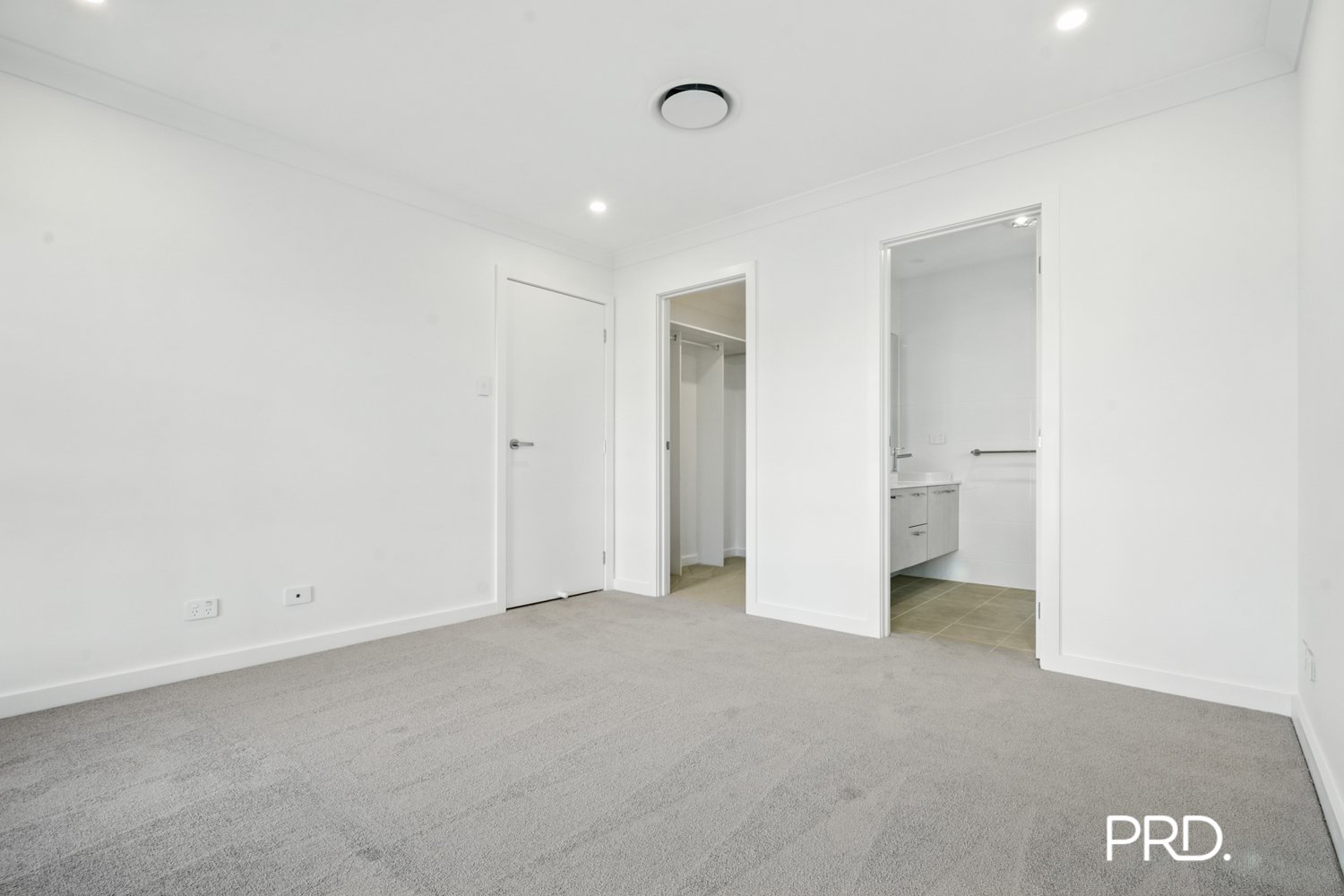 95 Peartree Cct  Werrington 6