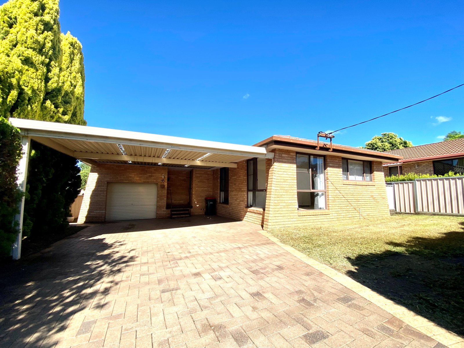 95 Peel Street TAMWORTH 1
