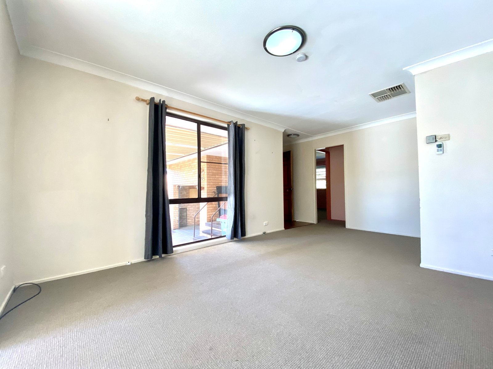 95 Peel Street TAMWORTH 2