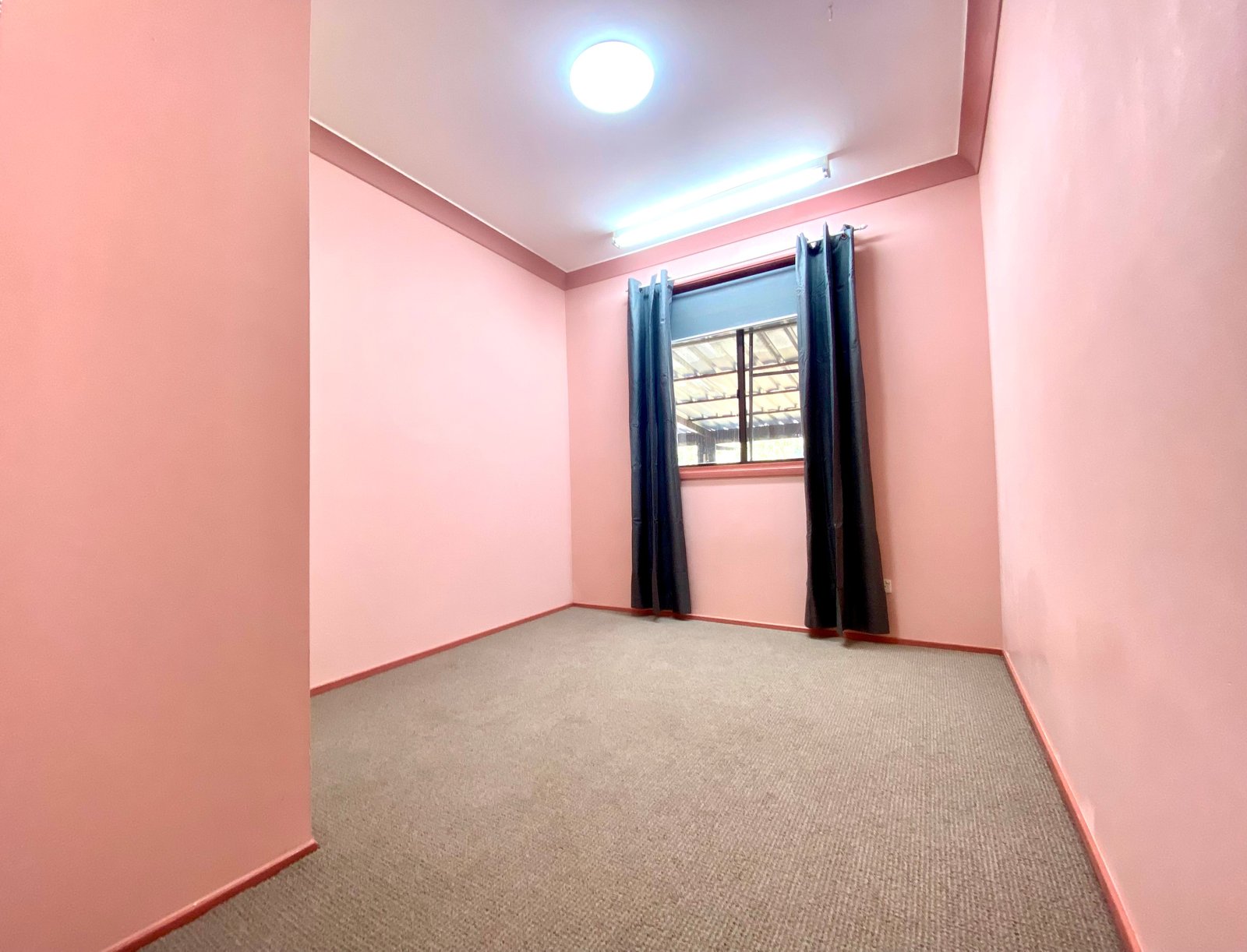 95 Peel Street TAMWORTH 8