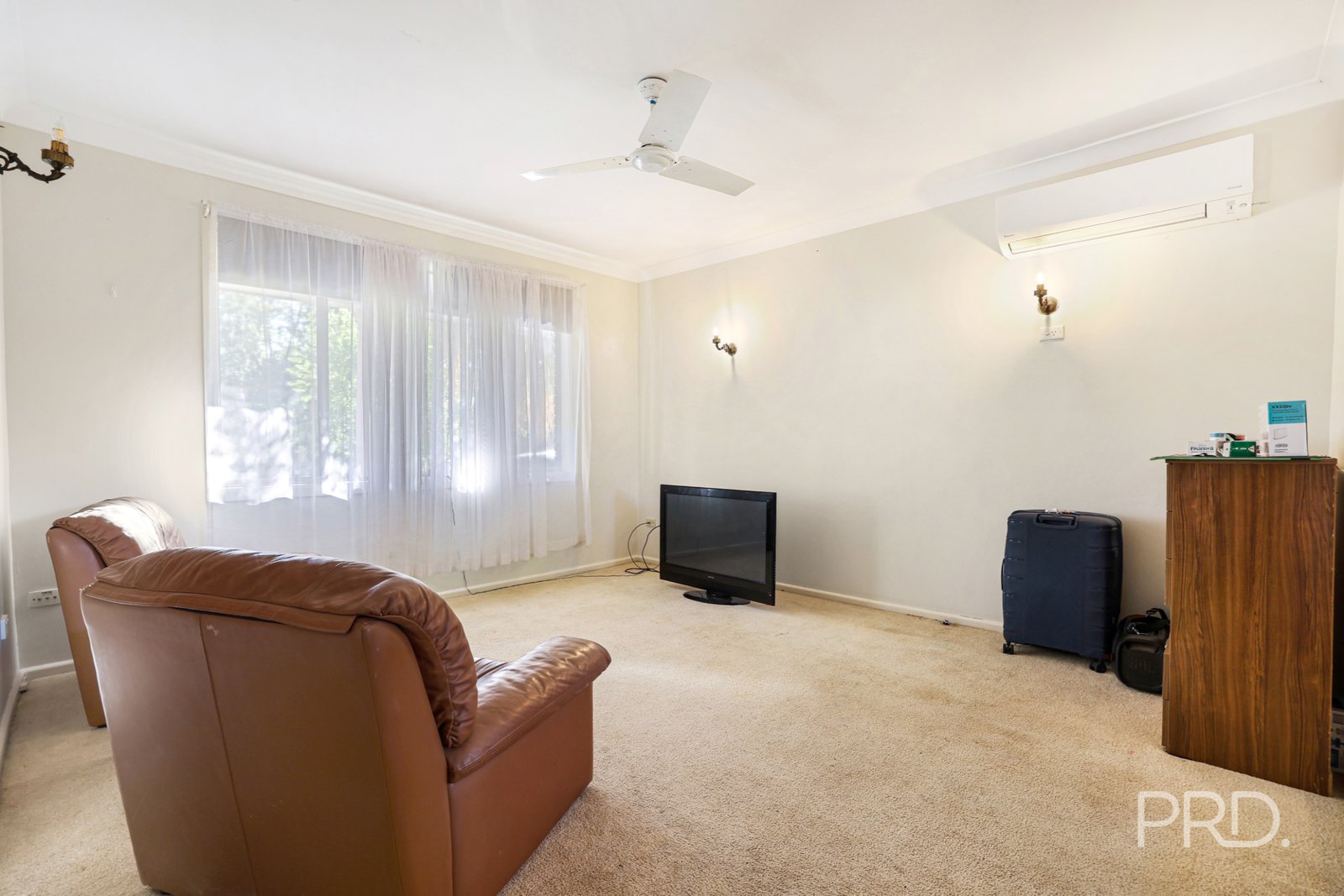 95 Petra Avenue TAMWORTH 4