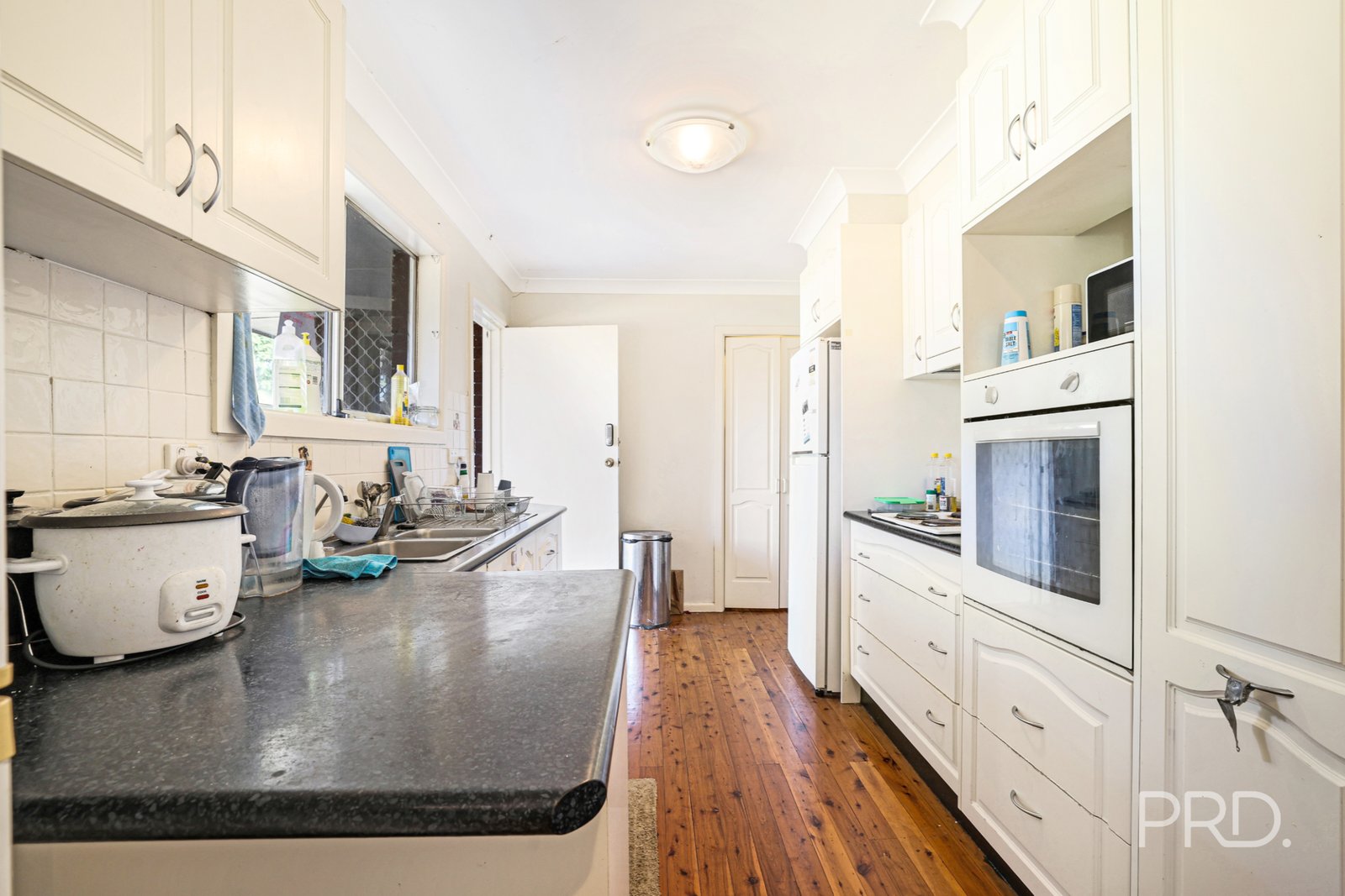 95 Petra Avenue TAMWORTH 10