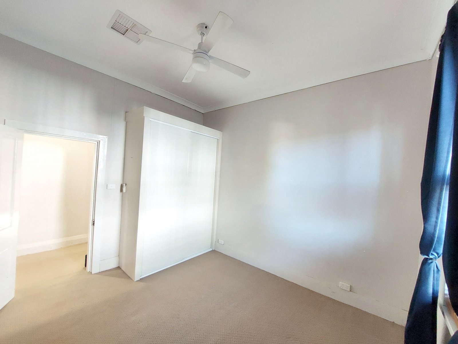 95 Punch Street GUNDAGAI 12