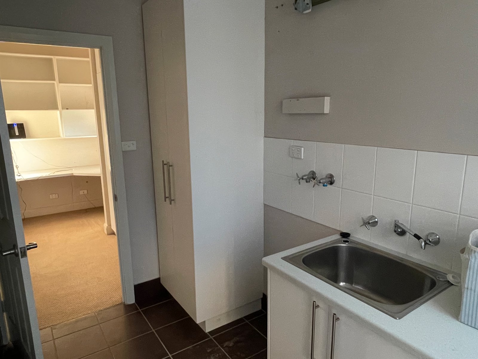 95 Punch Street GUNDAGAI 18