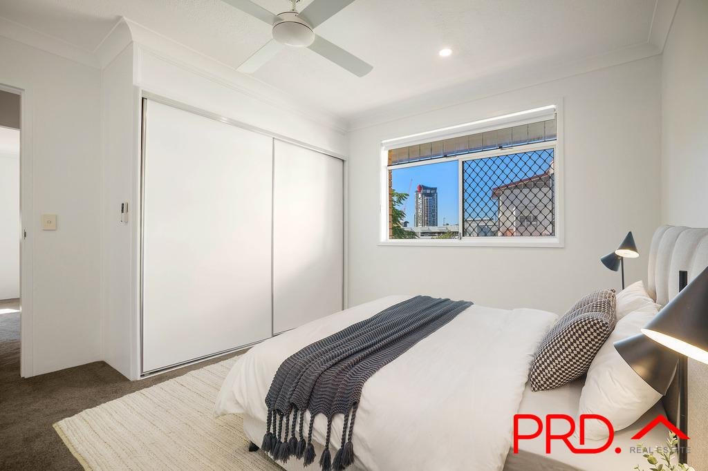 9/5 Rose Street SOUTHPORT 2