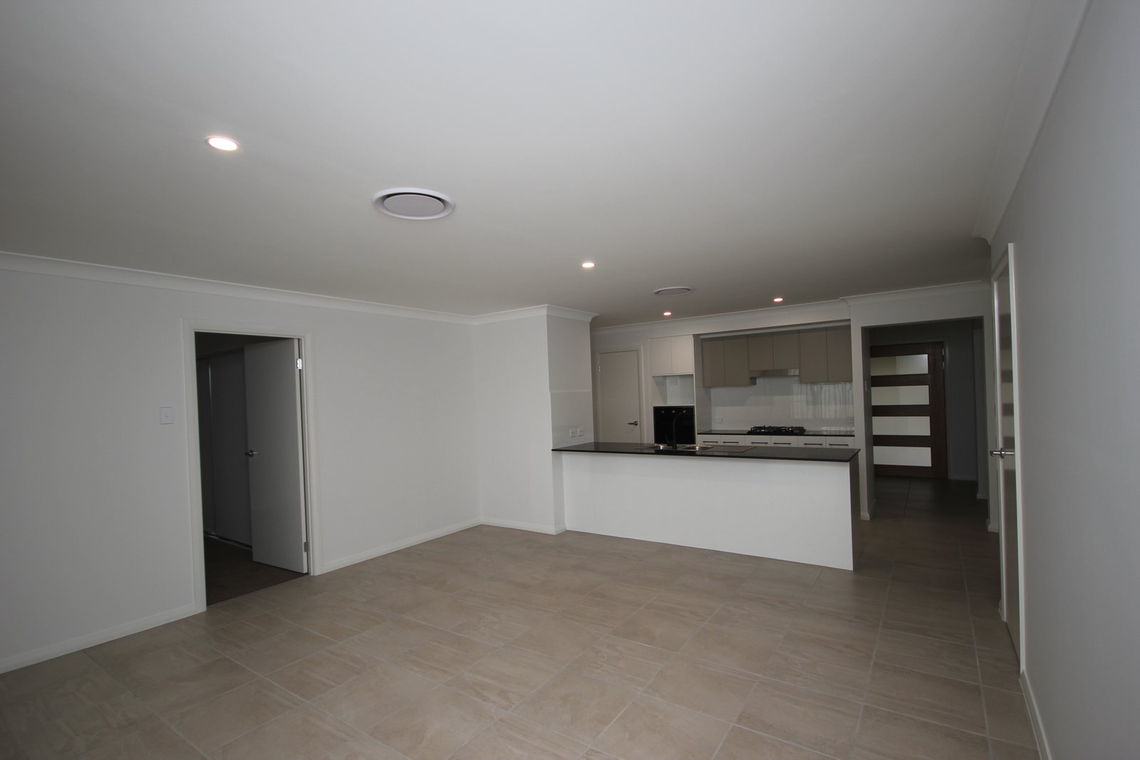 95 Scarborough Way DUNBOGAN 4