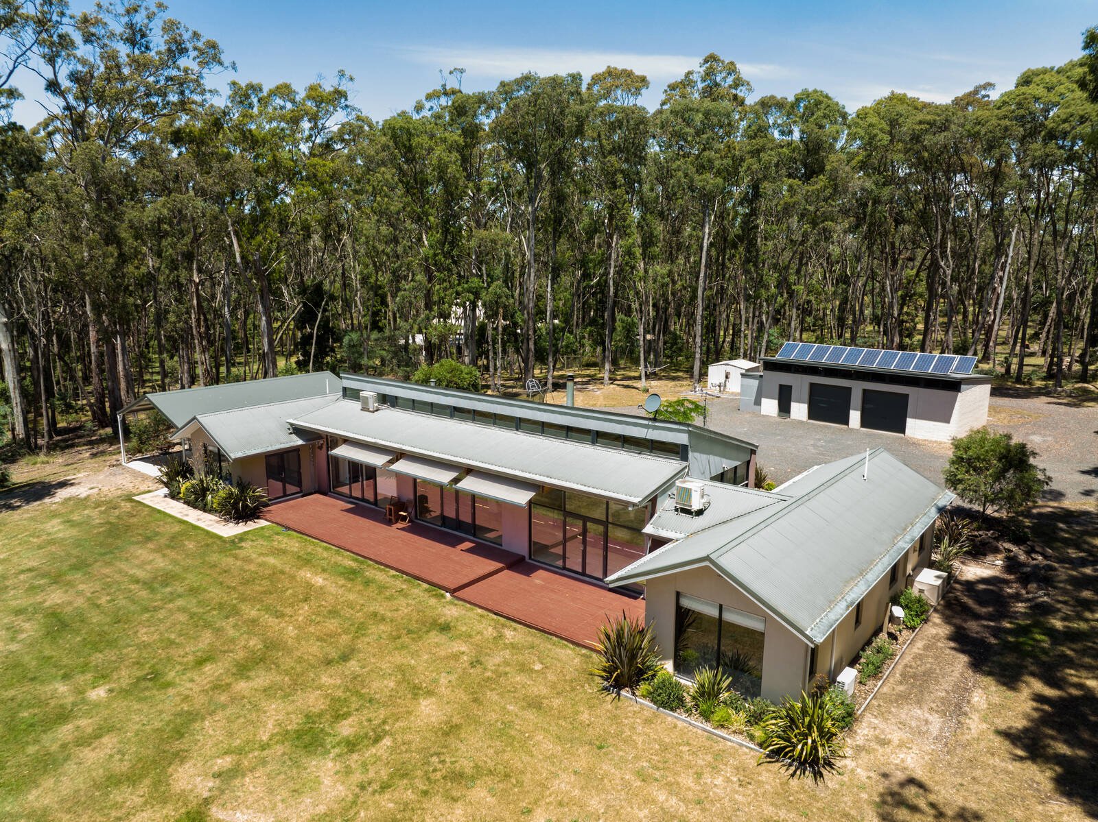 Real Estate and Property in 95 Slatey Creek Road, Woodend, VIC
