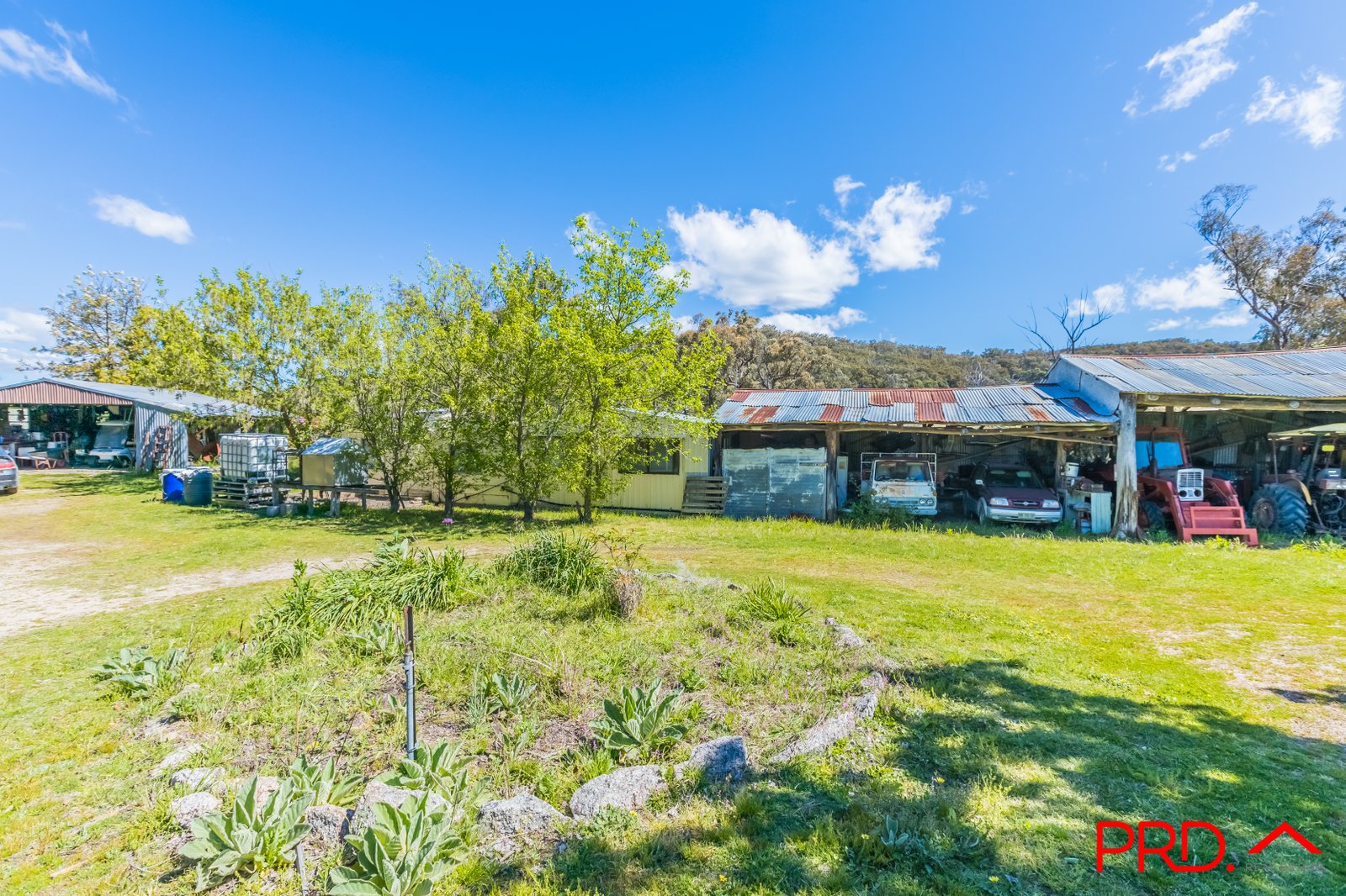 95 Watson Creek-Manilla Road WATSONS CREEK 27