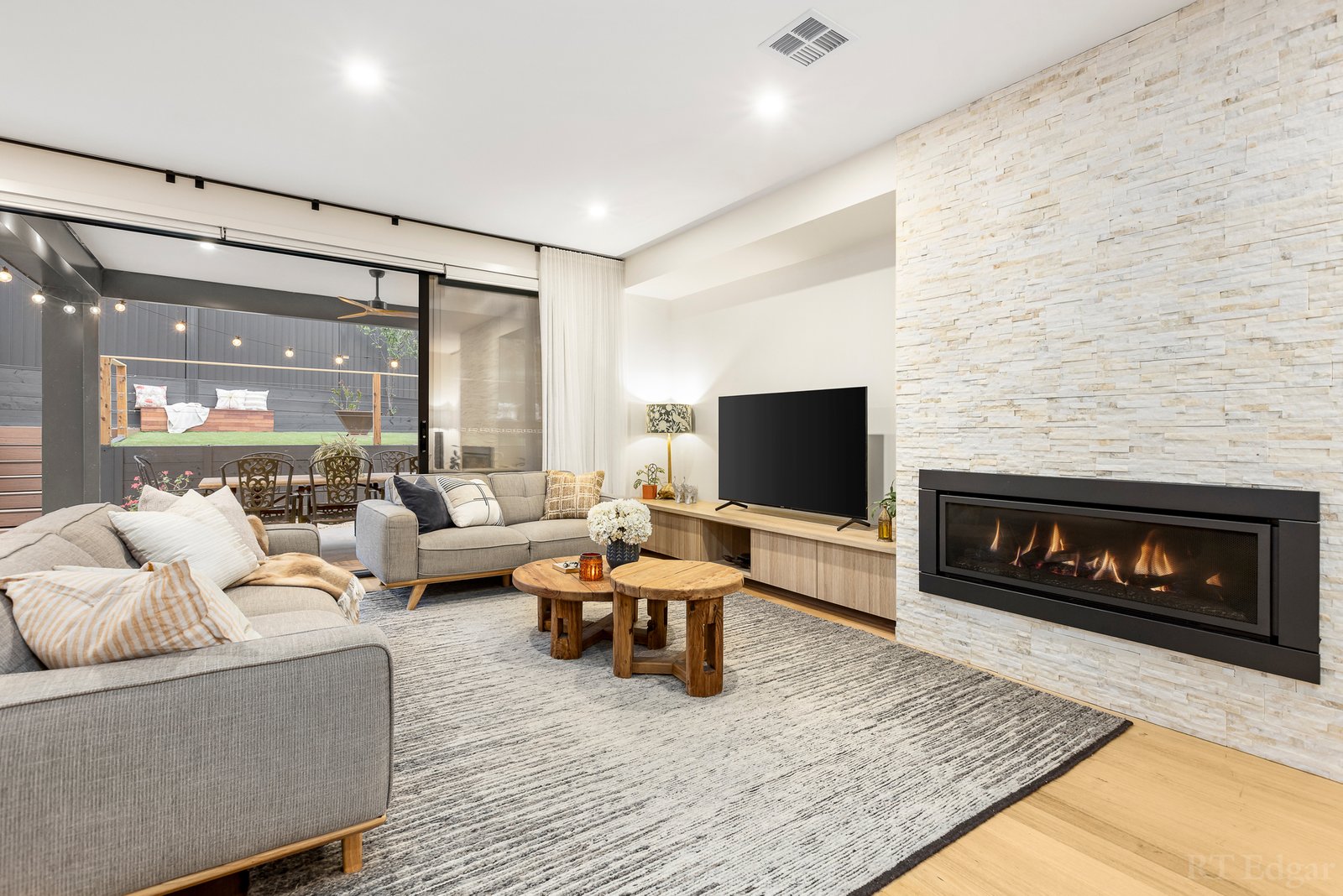 Real Estate and Property in 95 Winfield Road, Balwyn North, VIC