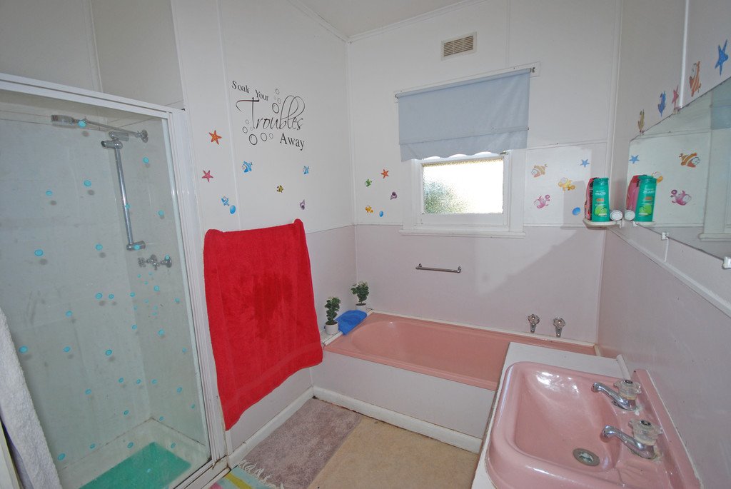 950 Ellendale Road ELLENDALE 6