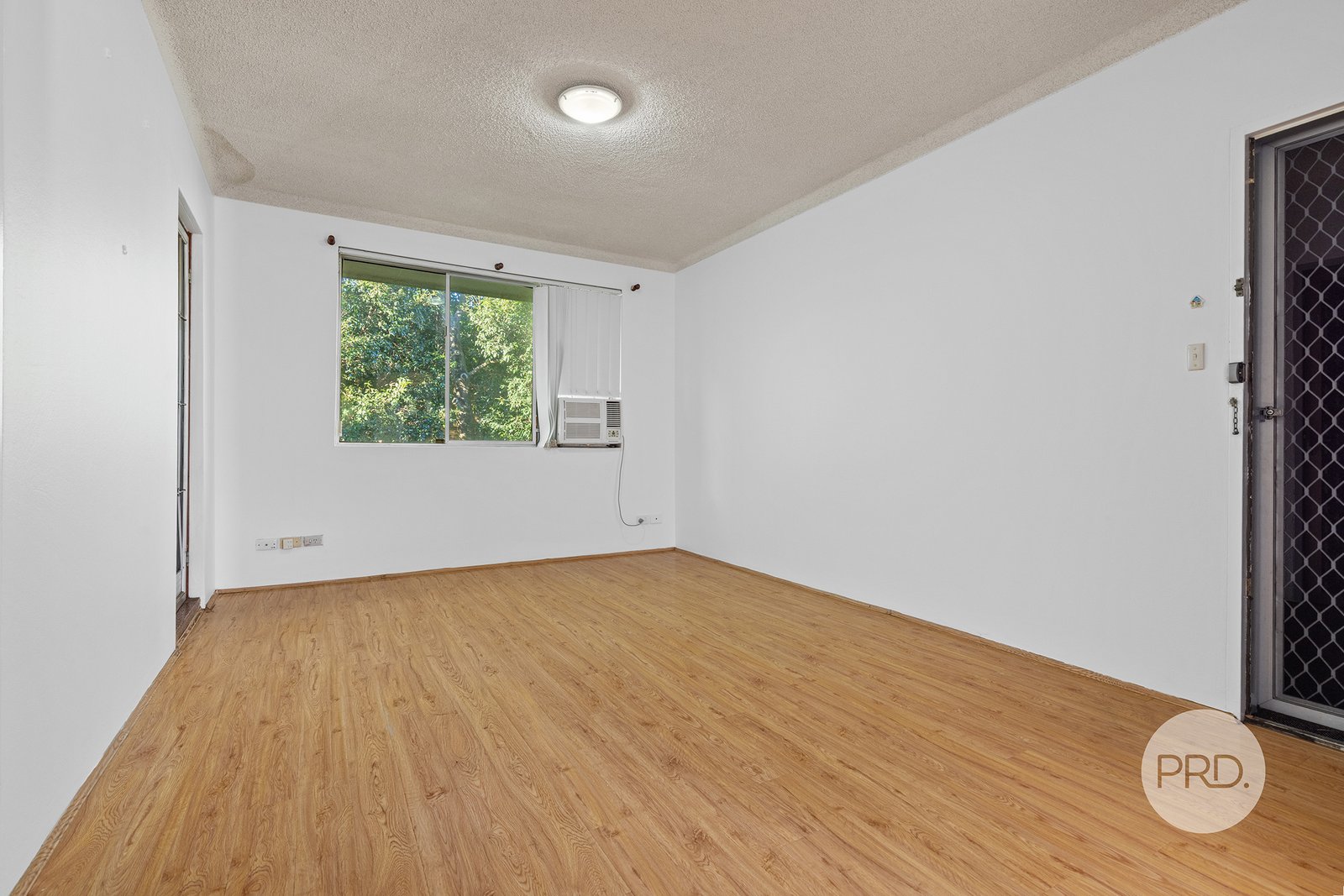 9/50 Myers Street ROSELANDS 6