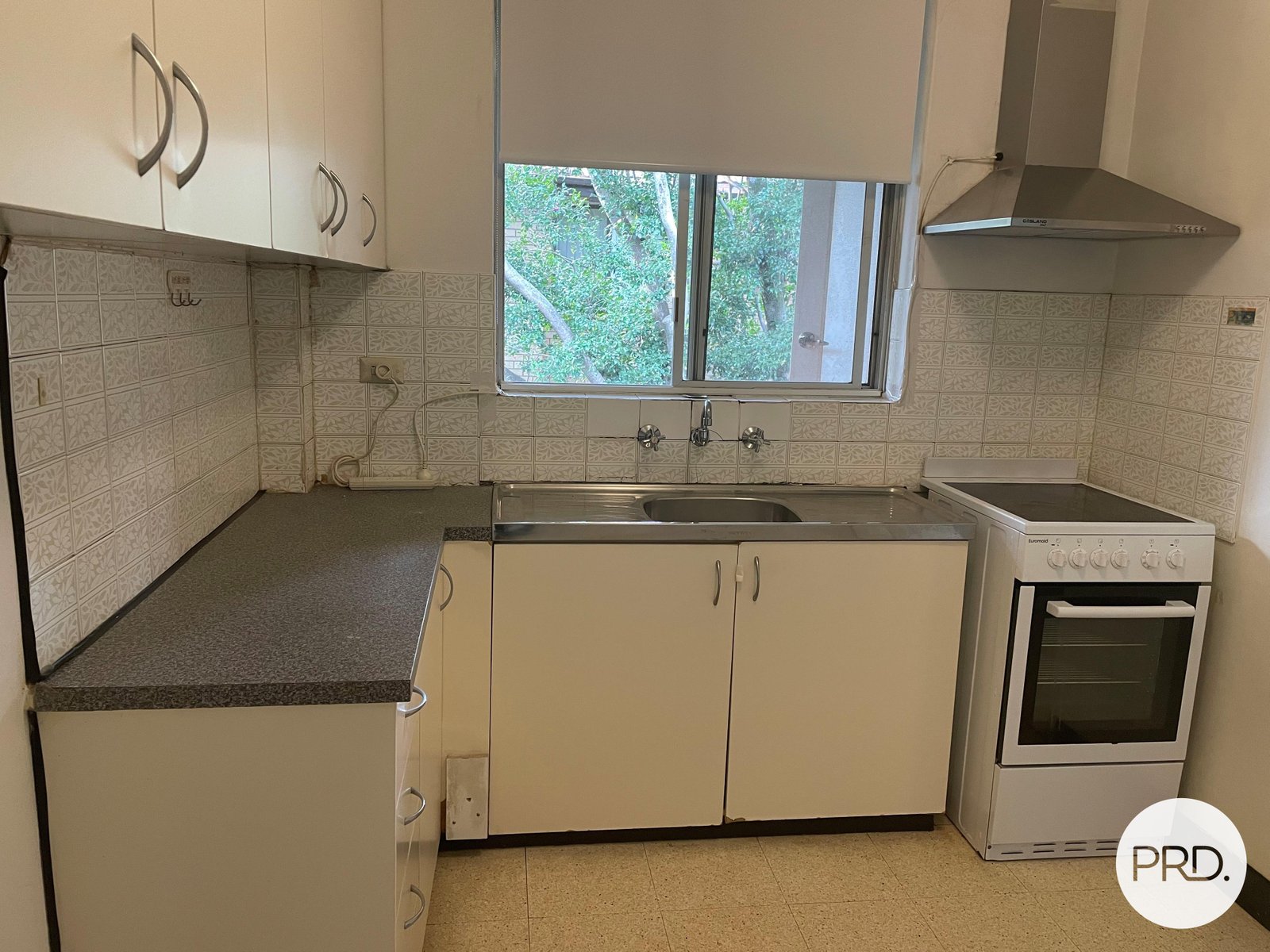 9/50 Myers Street ROSELANDS 3