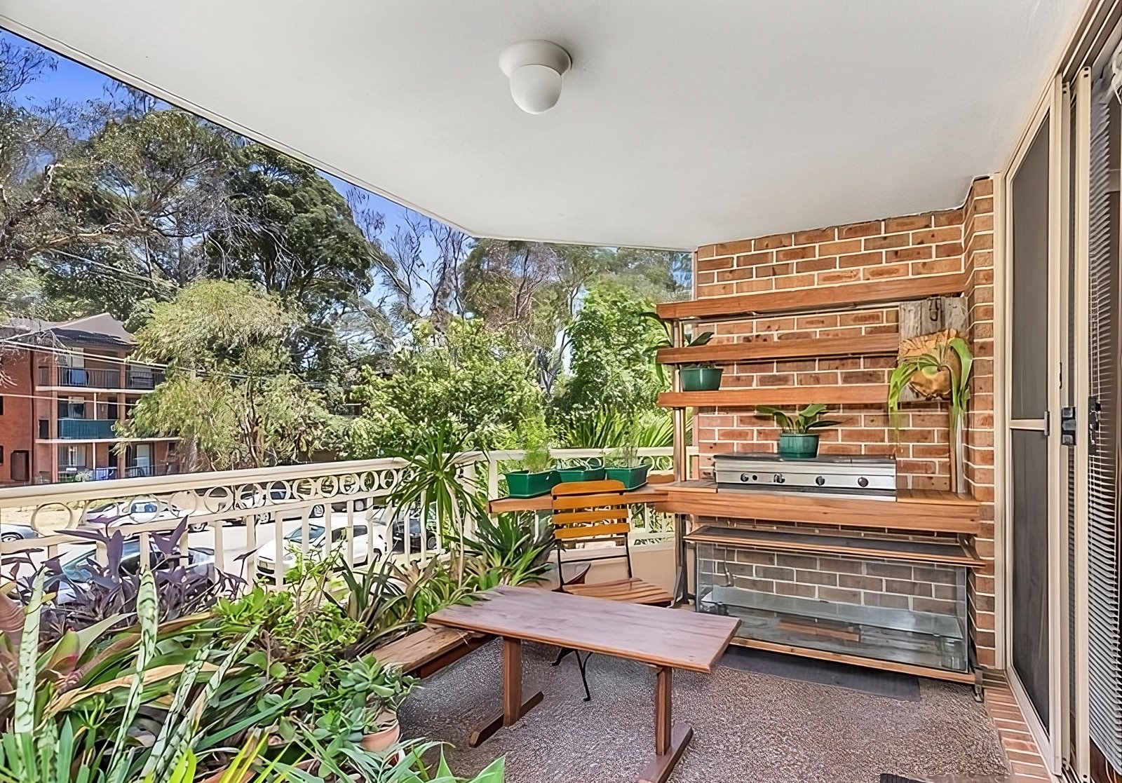 9/52-56 Auburn Street SUTHERLAND 3
