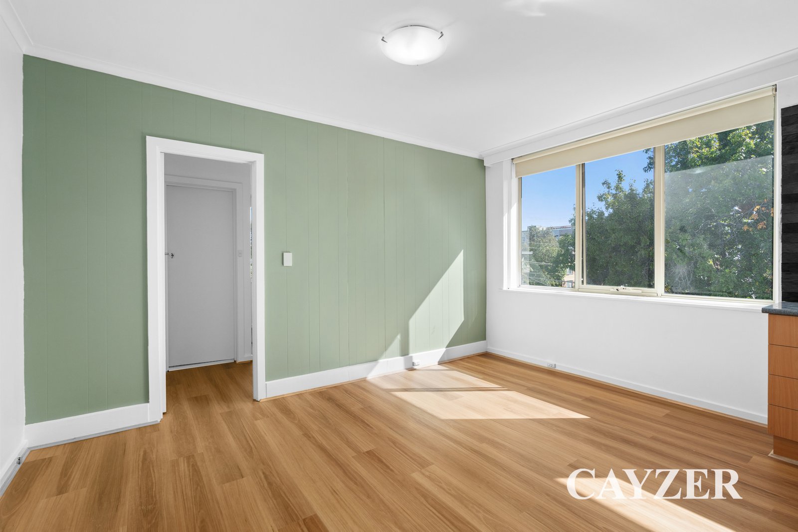 Gallery: 9/52 Alma Road